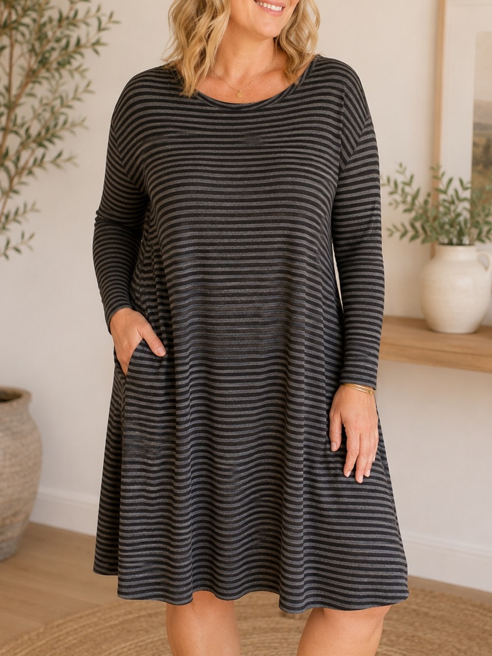Buttercream Clothing 3X Black & Grey Striped A-Line Swing Dress Made in Canada